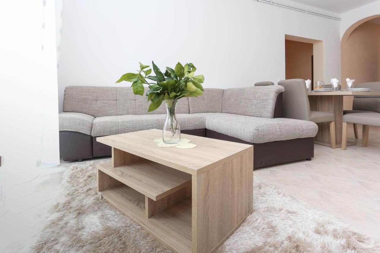 Apartments Marinero Трогир Экстерьер фото